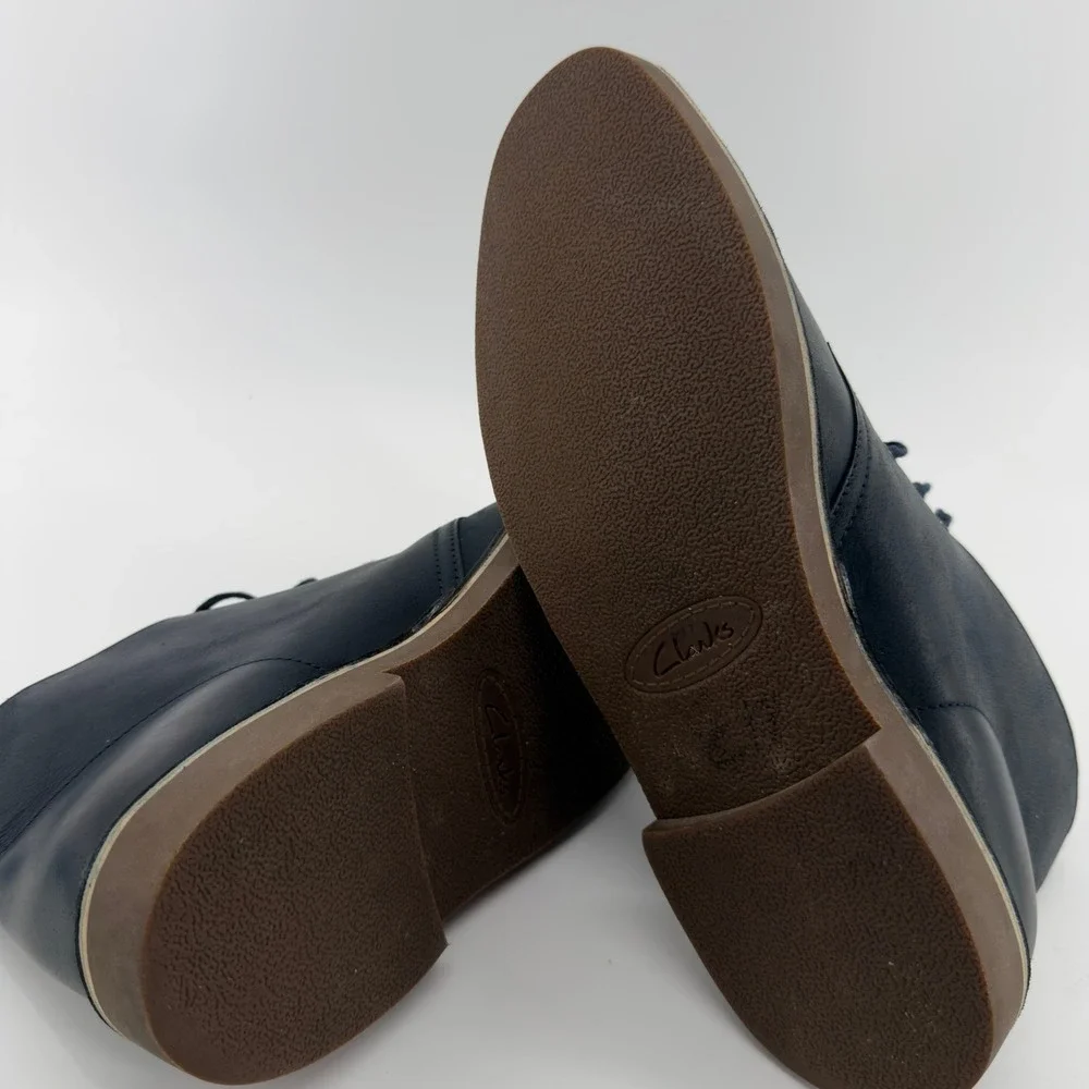 Clarks Mens Navy Blue Leather Chukka Desert Boots Size 12 Lace Up Casual Shoes